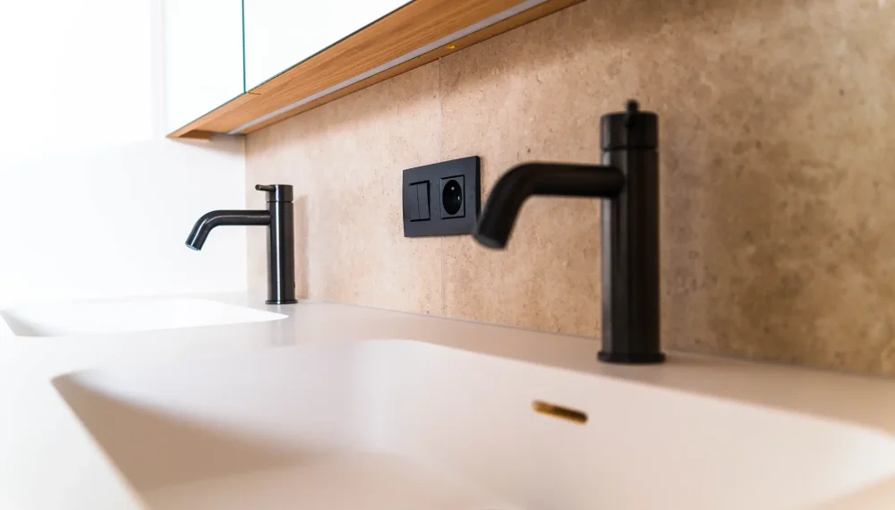 Badkamer, wc en berging in Zonhoven